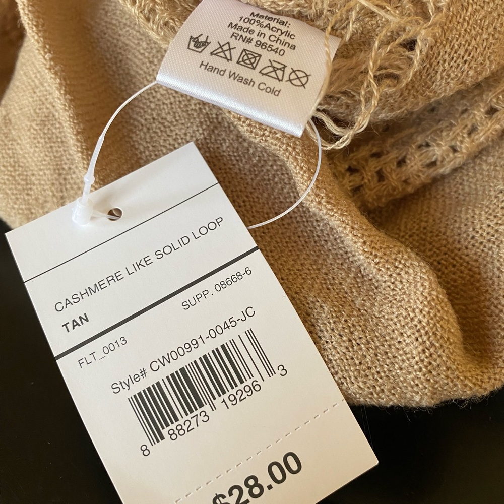 Nwt Cashmere Like Material Solid Loop. - image 4